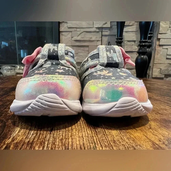 Athletic Works | infant sneaker shoes. Size: 2. - Picture 2 of 13